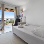 Le Thalassa - Spacious - Sea View - Ac - Parking - Pool