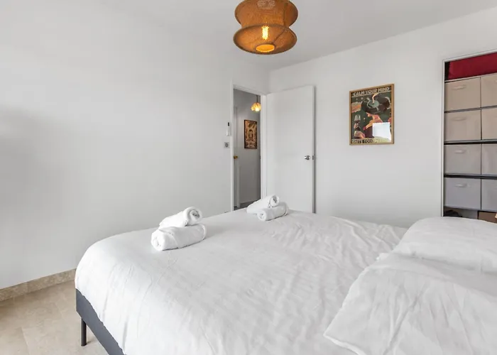 Le Thalassa - Spacious - Sea View - Ac - Parking - Pool 公寓 *