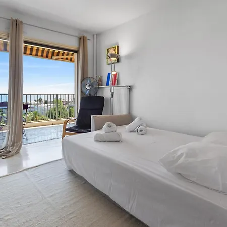 Le Thalassa - Spacious - Sea View - Ac - Parking - Pool