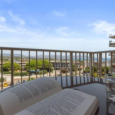 Le Thalassa - Spacious - Sea View - Ac - Parking - Pool Apartament