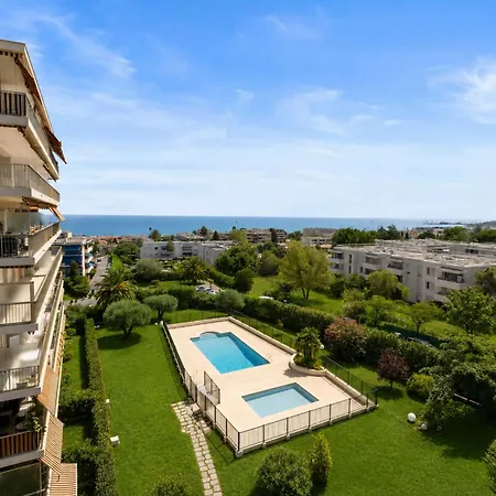 Le Thalassa - Spacious - Sea View - Ac - Parking - Pool