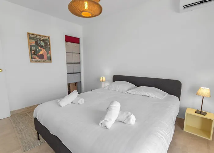 Appartement Le Thalassa - Spacious - Sea View - Ac - Parking - Pool